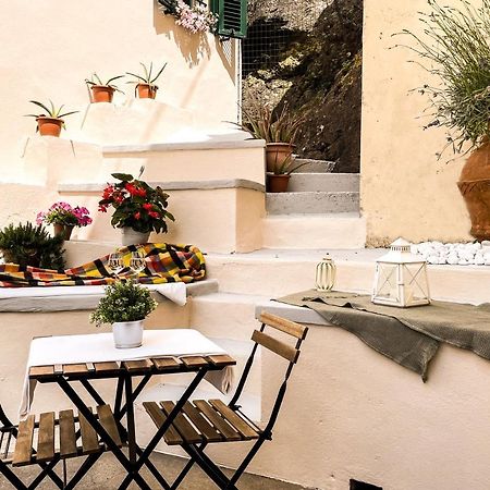 Vila Casa Storica Con Terrazzo Castellina Marittima Exteriér fotografie