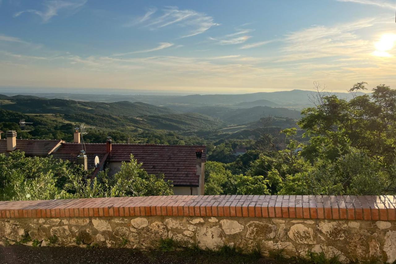 Vila Casa Storica Con Terrazzo Castellina Marittima Exteriér fotografie